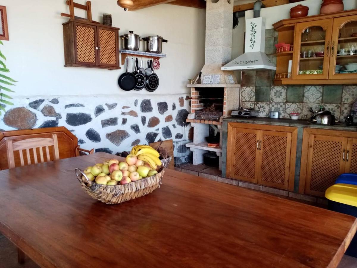 Casa Rosales With Pool & Wifi Ferienhaus Puntagorda
