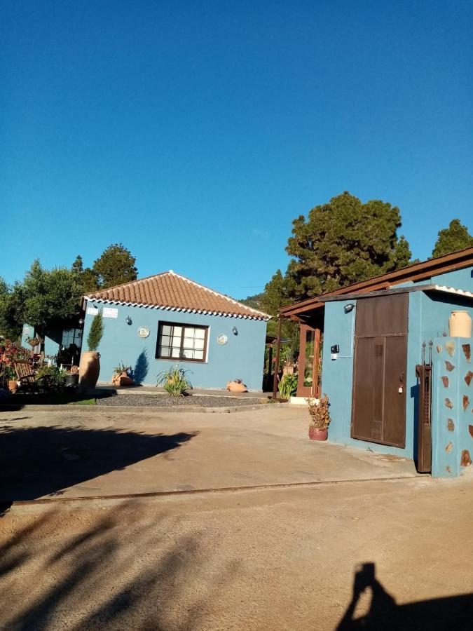 Casa Rosales With Pool & Wifi Holiday home *